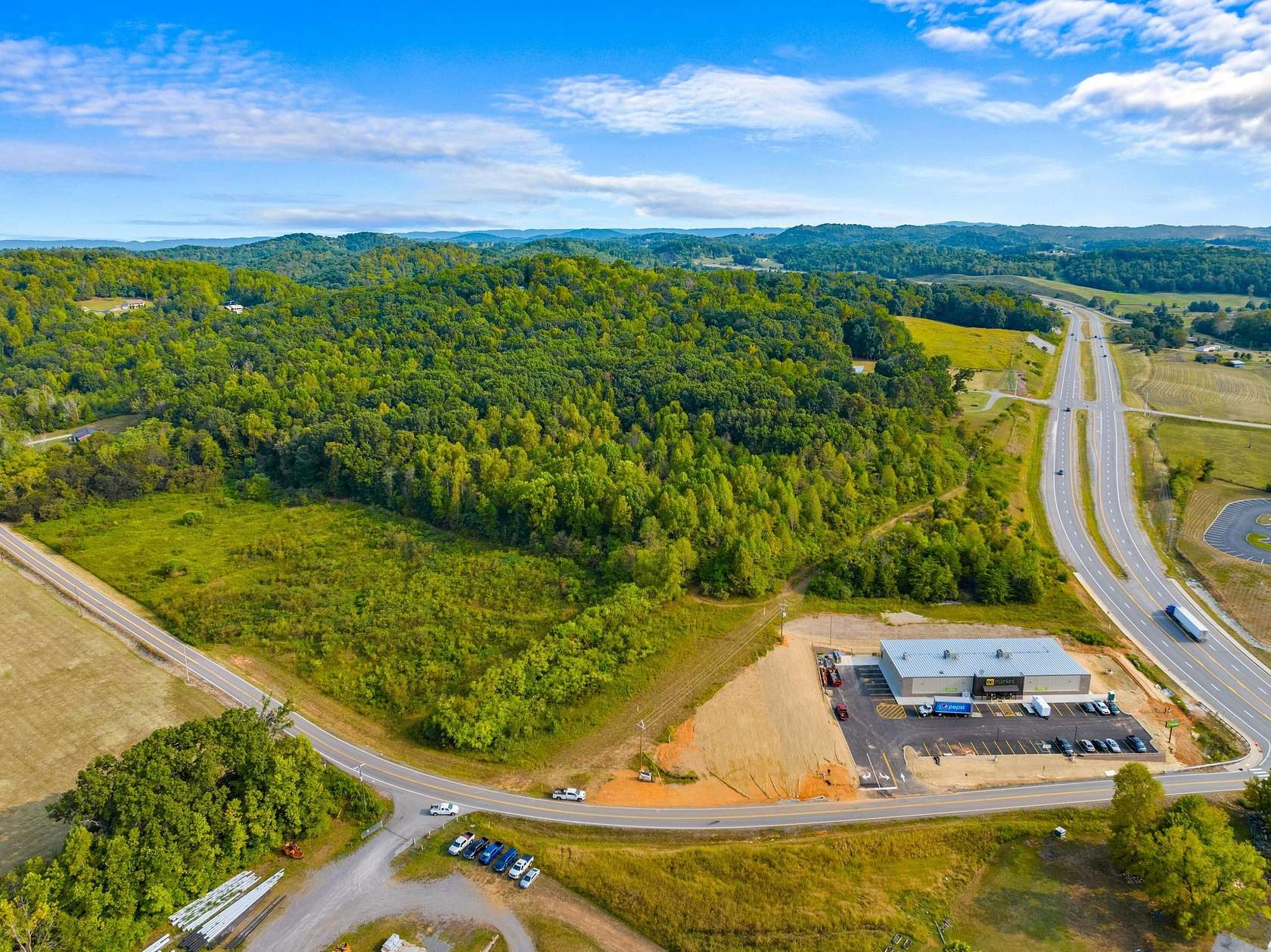 28.39 Acres of Commercial Land for Sale in White Pine, Tennessee