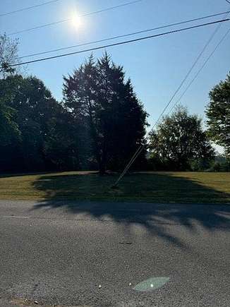 0.32 Acres of Residential Land for Sale in Baneberry, Tennessee