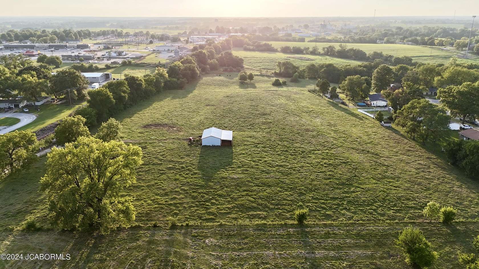 11.3 Acres of Land for Sale in California, Missouri