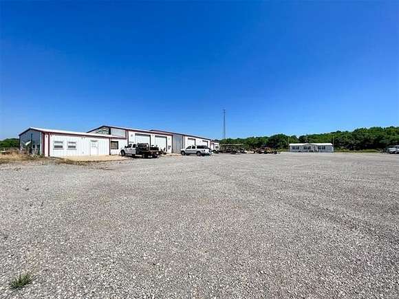 5.63 Acres of Improved Mixed-Use Land for Sale in Alderson, Oklahoma