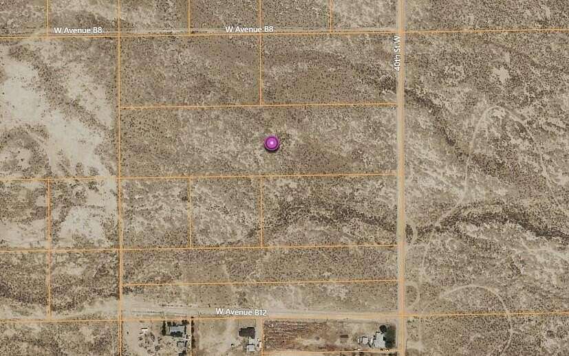 10.038 Acres of Land for Sale in Lancaster, California