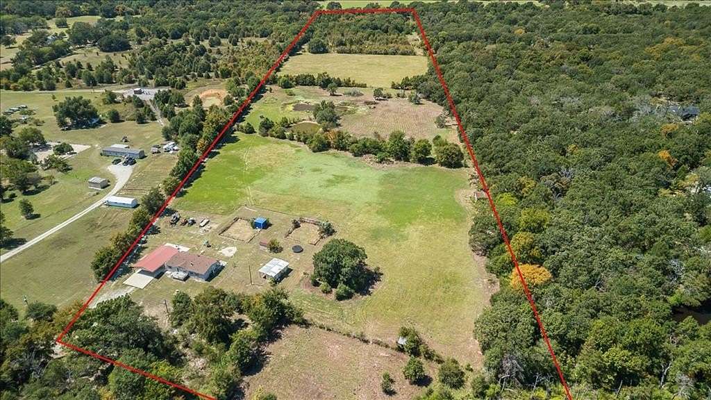 28.36 Acres of Recreational Land with Home for Sale in Eustace, Texas