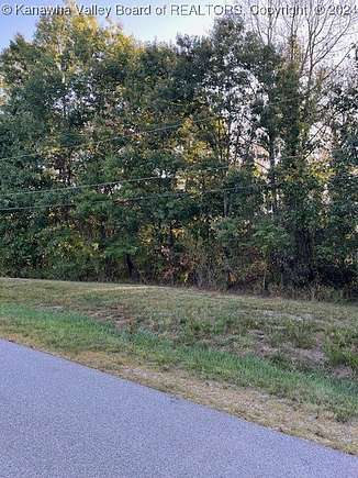 4.91 Acres of Residential Land for Sale in Scott Depot, West Virginia