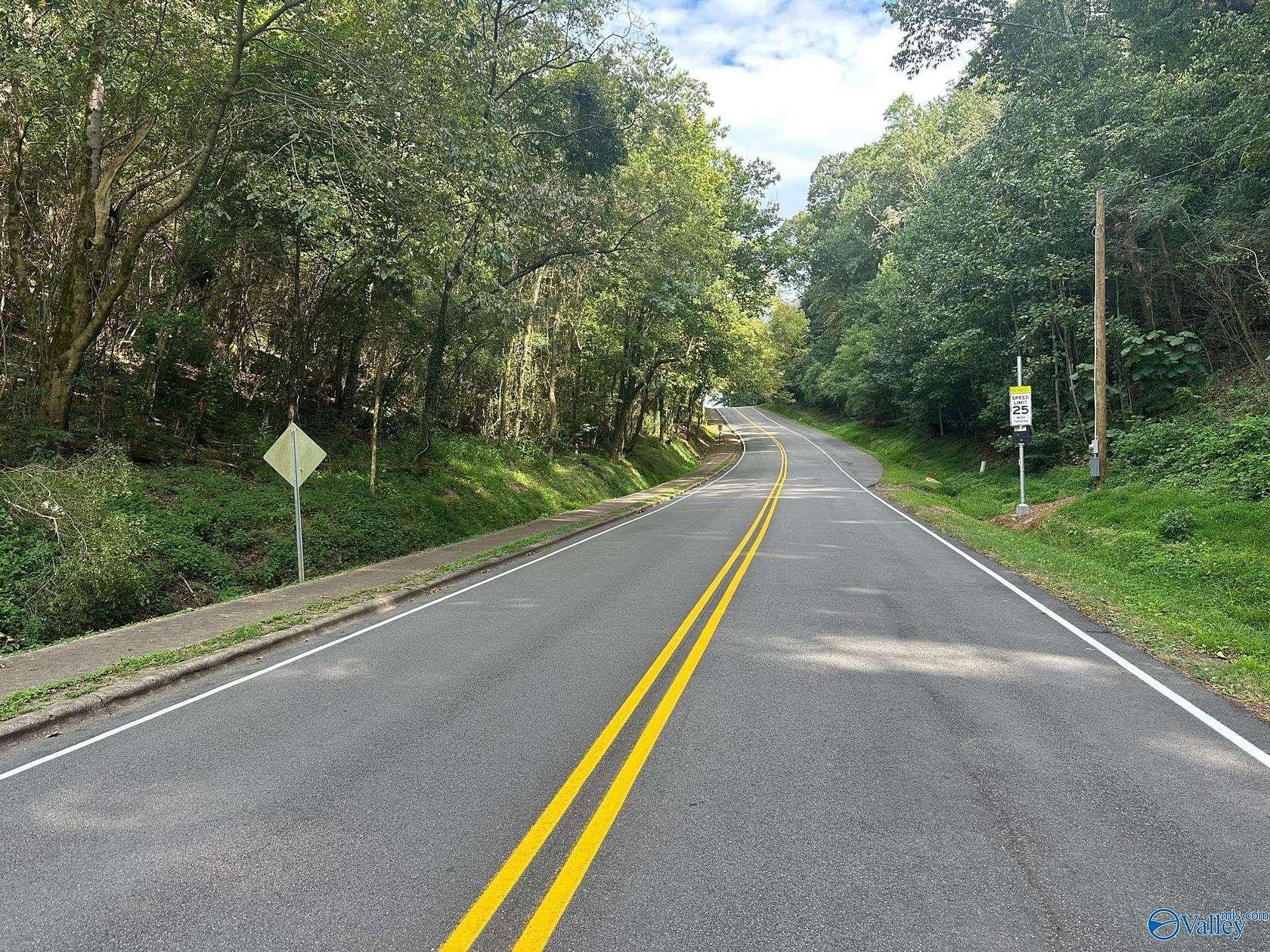 0.53 Acres of Residential Land for Sale in Guntersville, Alabama