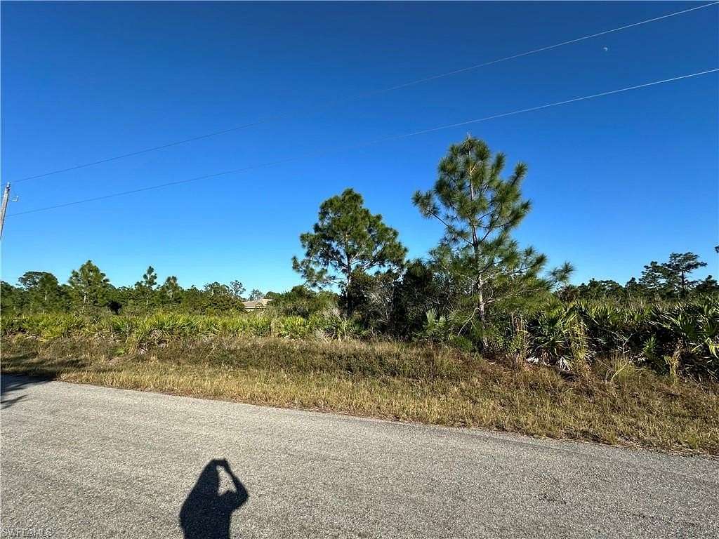 0.501 Acres of Residential Land for Sale in Lehigh Acres, Florida