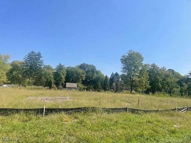 0.31 Acres of Residential Land for Sale in Chagrin Falls, Ohio