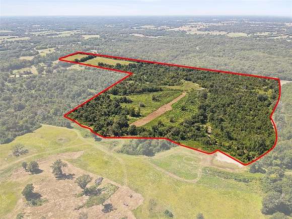 61 Acres of Land for Sale in Edgewood, Texas