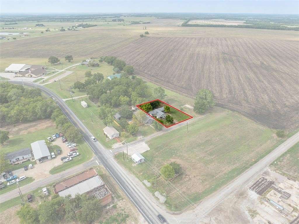 0.34 Acres of Commercial Land for Sale in Dorchester, Texas