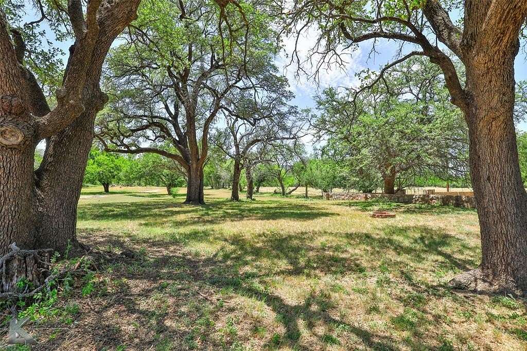 1.492 Acres of Land for Sale in Buffalo Gap, Texas