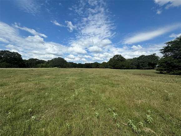 16.5 Acres of Land for Sale in Quinlan, Texas