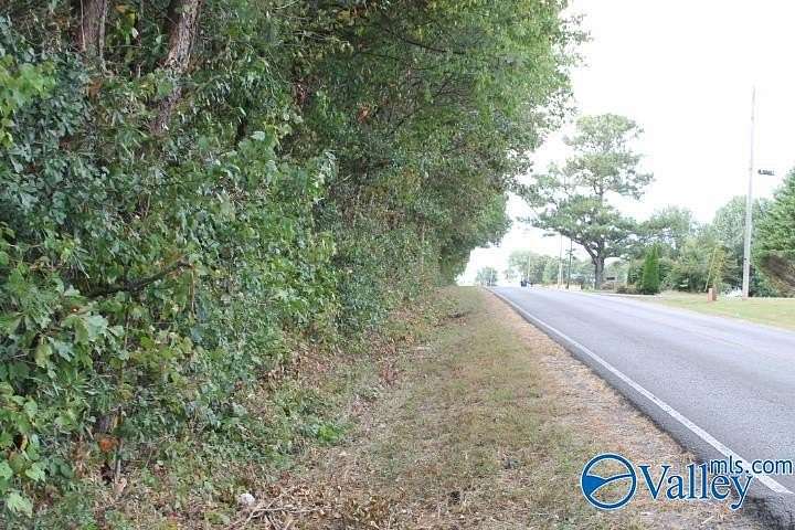 13.75 Acres of Land for Sale in Rainsville, Alabama