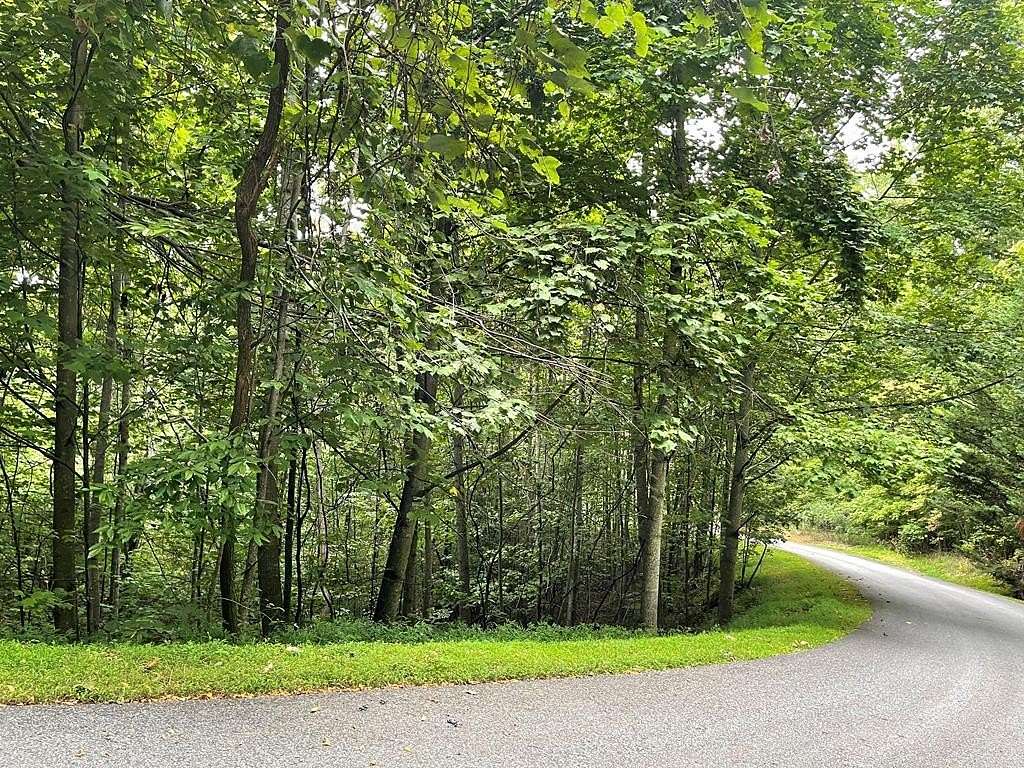 1.54 Acres of Land for Sale in Hayesville, North Carolina