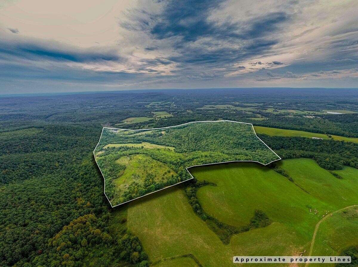 274.5 Acres of Land with Home for Sale in Palmer, Tennessee