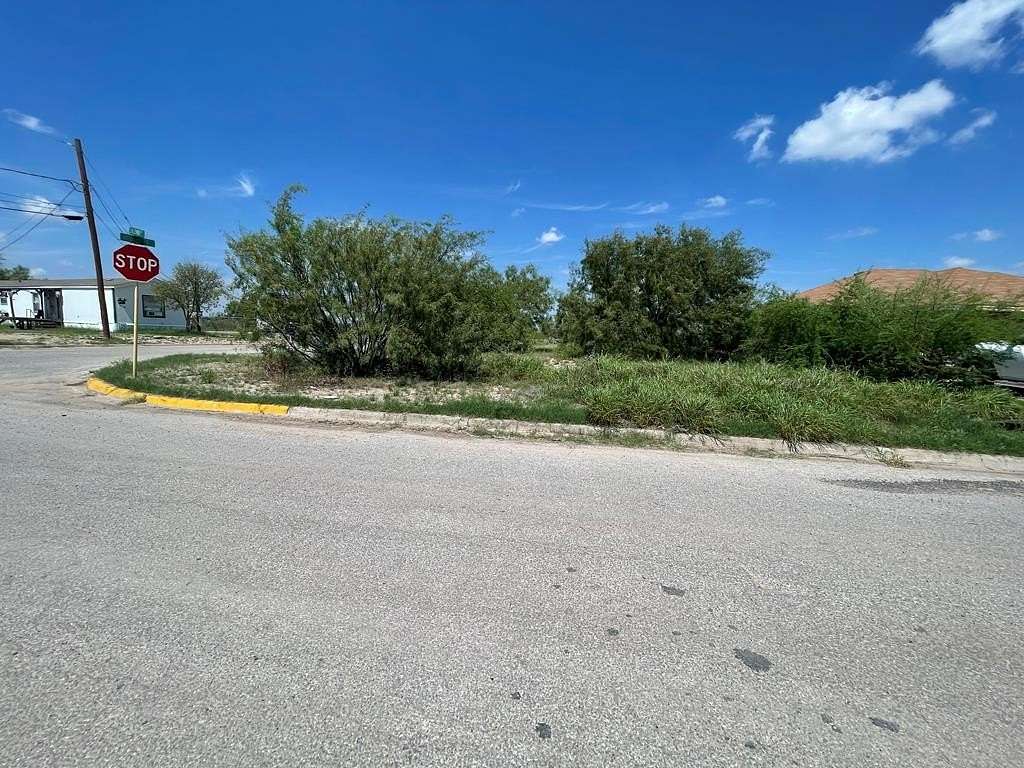 0.147 Acres of Residential Land for Sale in Eagle Pass, Texas