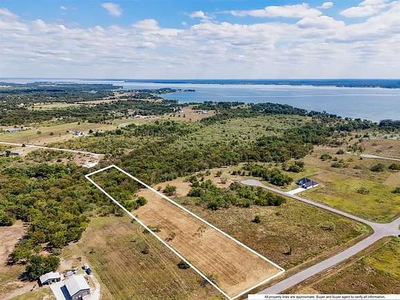 3 Acres of Residential Land for Sale in Corsicana, Texas