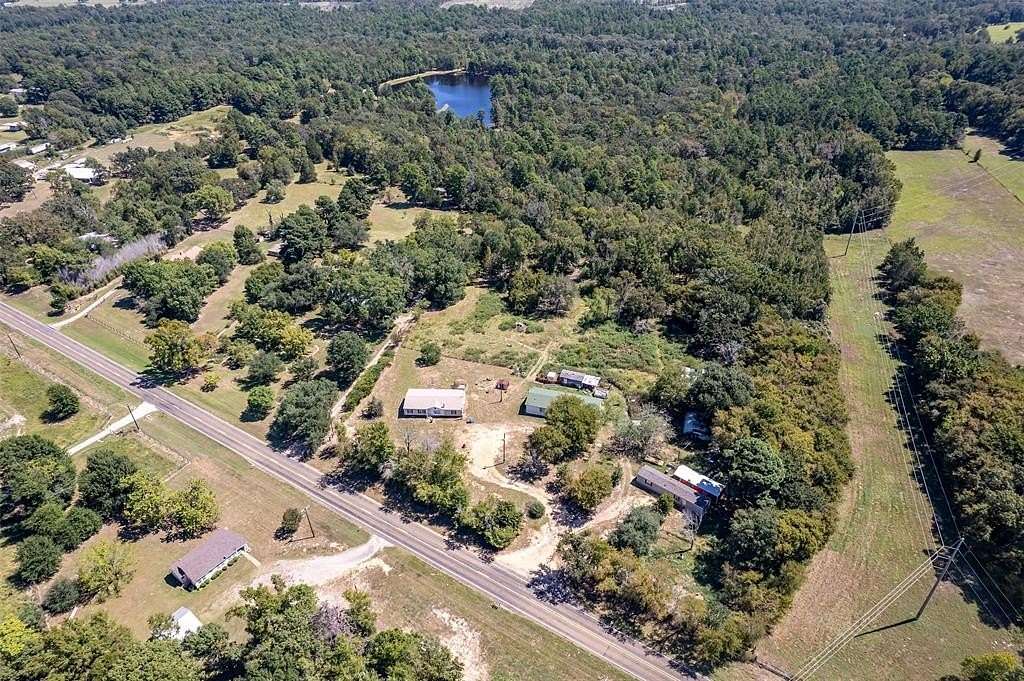 12 Acres of Land with Home for Sale in Brownsboro, Texas