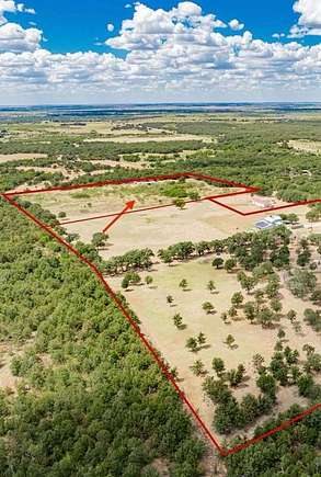 11.04 Acres of Agricultural Land for Sale in Nocona, Texas