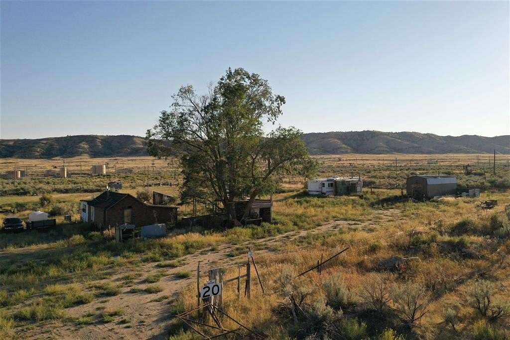 2 Acres of Land for Sale in Thermopolis, Wyoming