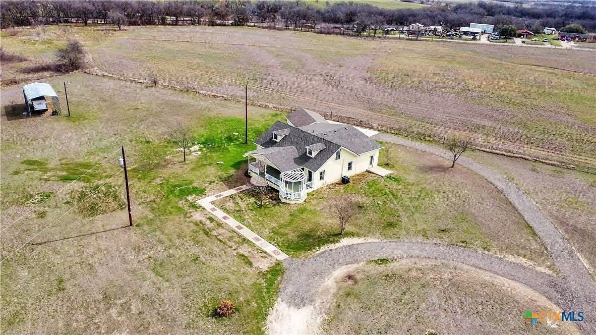 3 Acres of Residential Land with Home for Lease in Temple, Texas