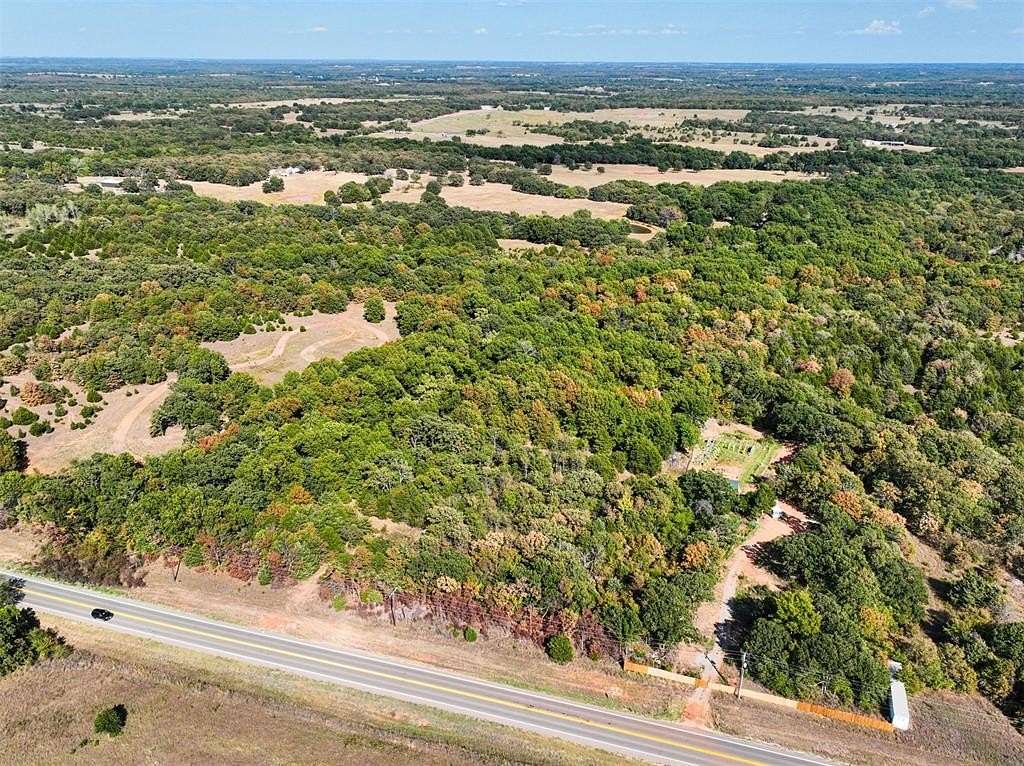 4.849 Acres of Residential Land for Sale in Meeker, Oklahoma