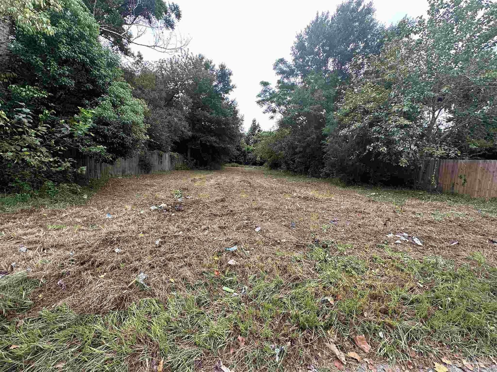 0.138 Acres of Residential Land for Sale in Pensacola, Florida