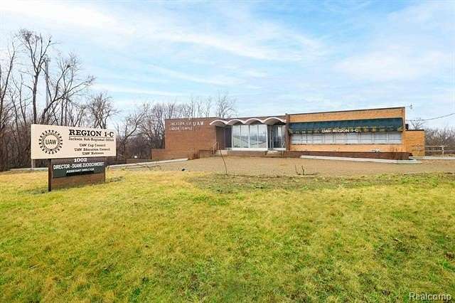 3.32 Acres of Commercial Land for Sale in Jackson, Michigan