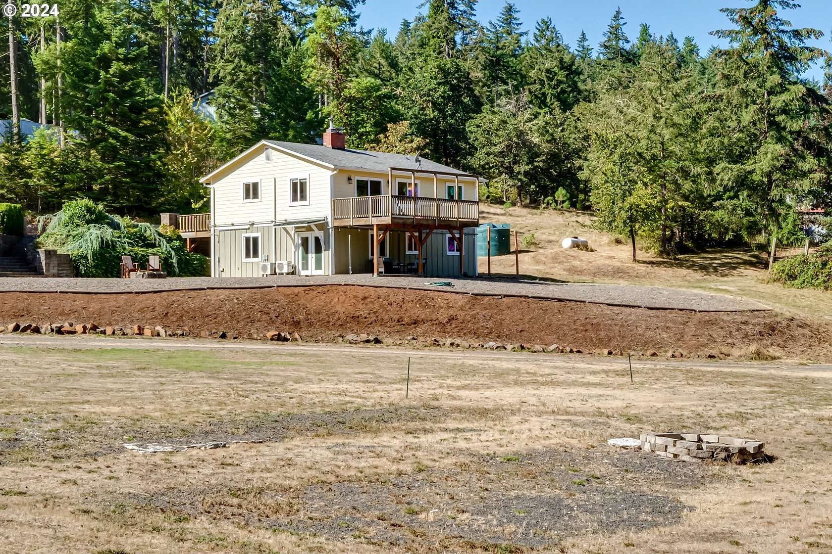 11.57 Acres of Land with Home for Sale in Eugene, Oregon