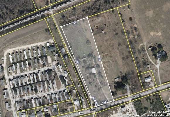 4.42 Acres of Improved Mixed-Use Land for Sale in New Braunfels, Texas