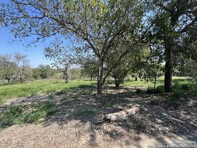 5.5 Acres of Improved Residential Land for Sale in Floresville, Texas