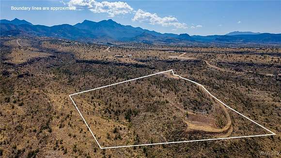 11.77 Acres of Land for Sale in Kingman, Arizona