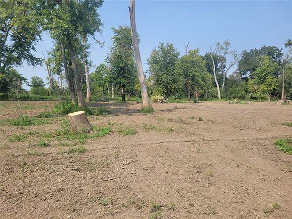 0.29 Acres of Residential Land for Sale in Elsberry, Missouri