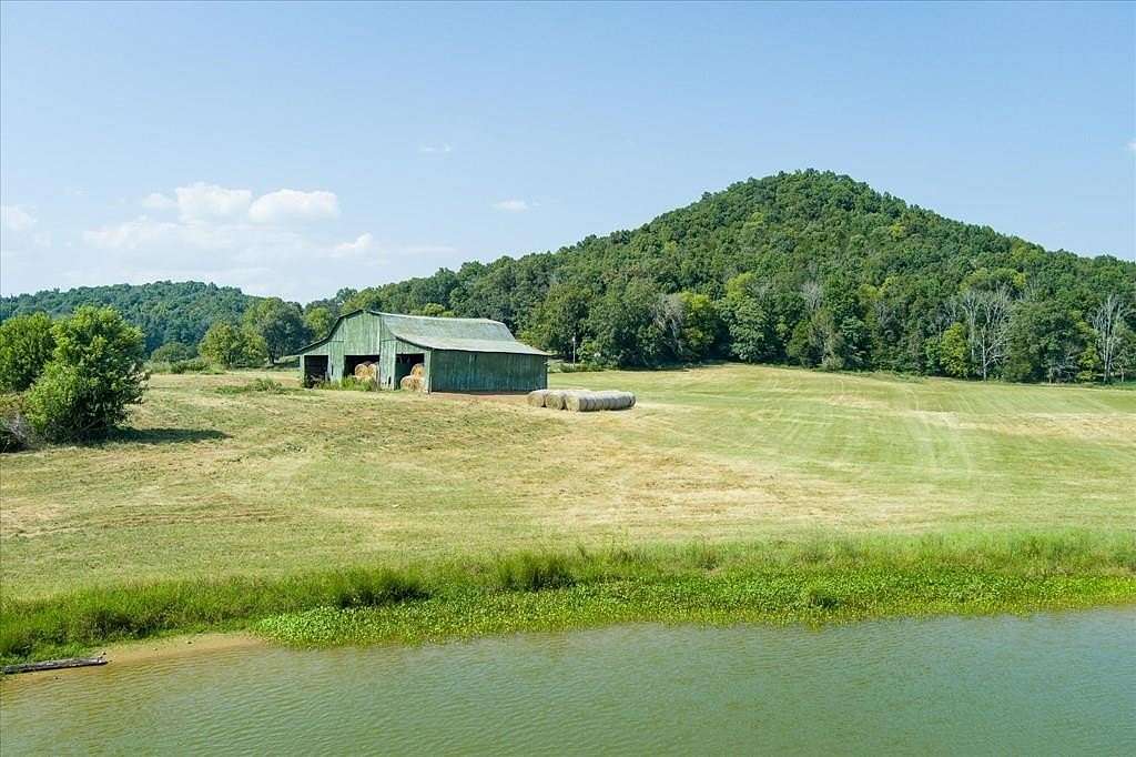 16.73 Acres of Land for Sale in Sparta, Tennessee