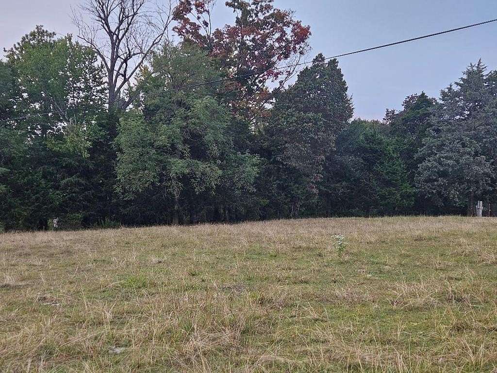 10.12 Acres of Land for Sale in Cookeville, Tennessee