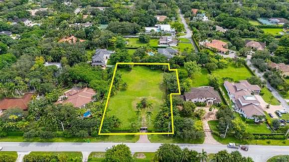 1.65 Acres of Residential Land for Sale in Miami, Florida