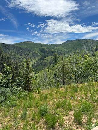 10 Acres of Recreational Land for Sale in Hyrum, Utah