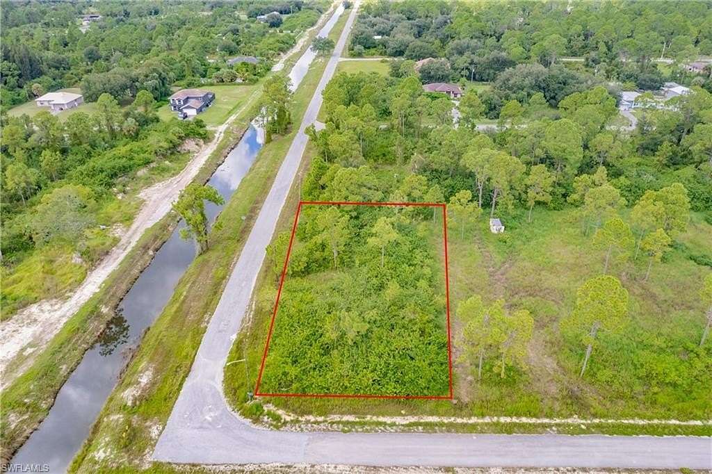 0.5 Acres of Residential Land for Sale in Alva, Florida