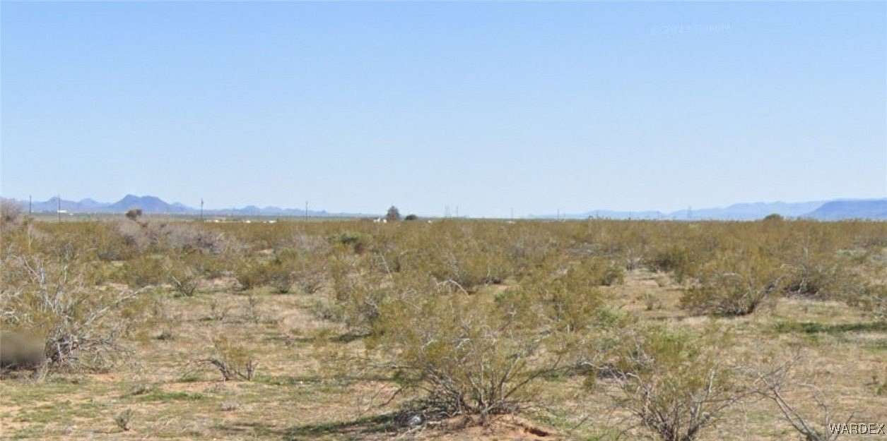 3.58 Acres of Land for Sale in Golden Valley, Arizona