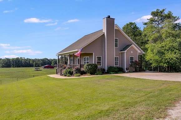 4 Acres of Residential Land with Home for Sale in Roopville, Georgia