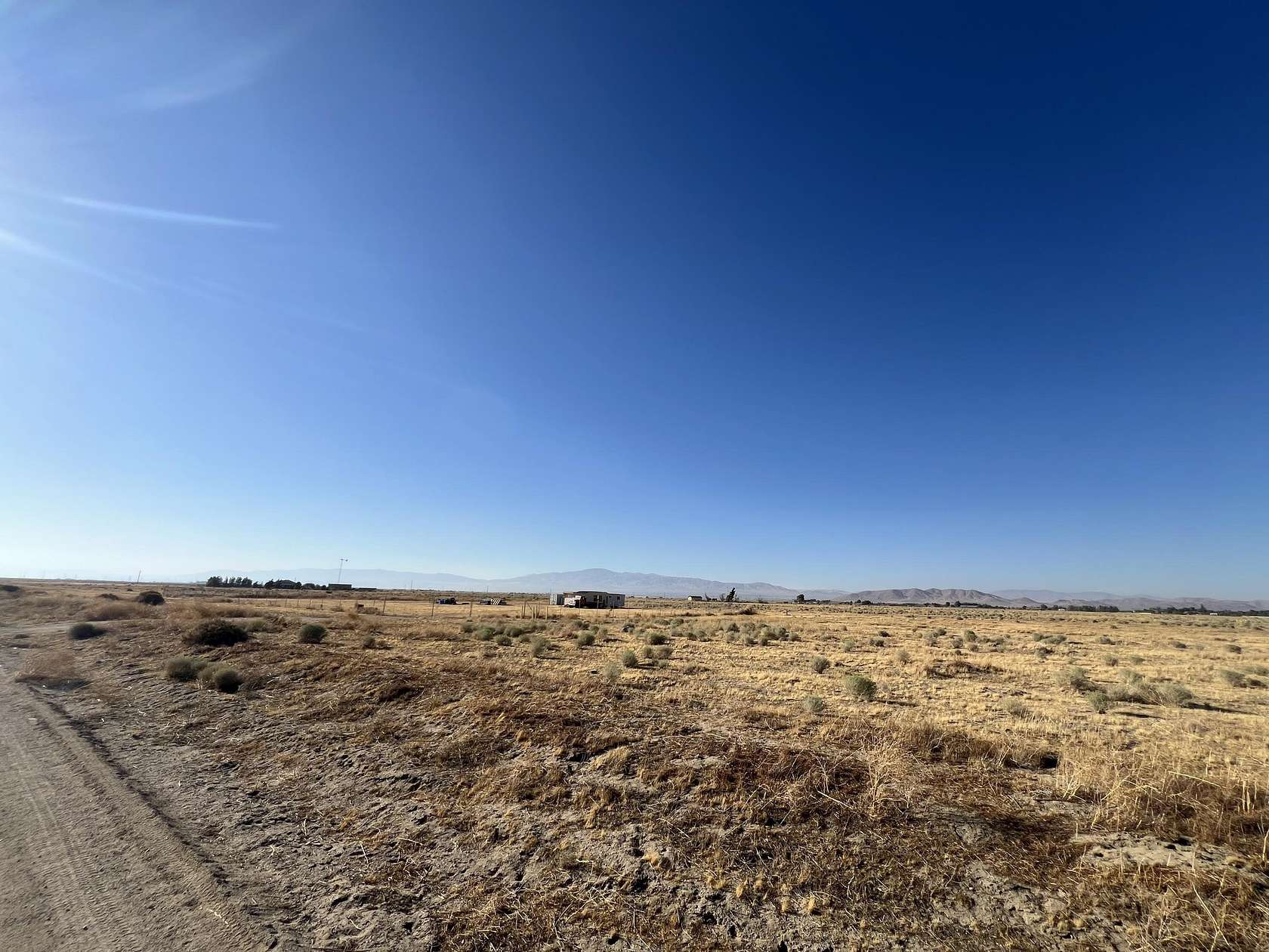 2.166 Acres of Residential Land for Sale in Lancaster, California