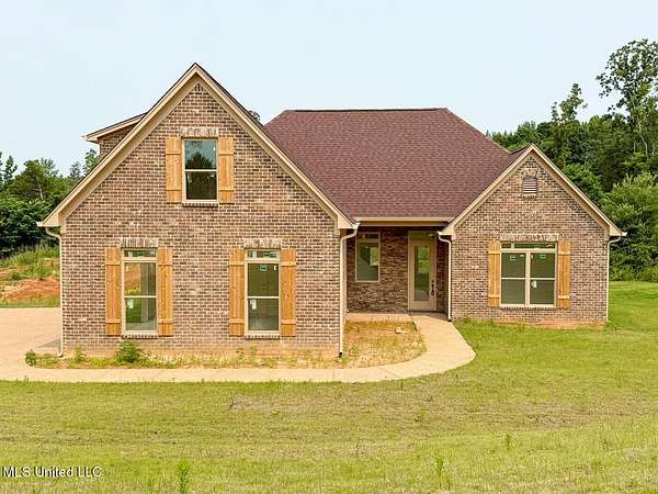 2.14 Acres of Residential Land with Home for Sale in Holly Springs, Mississippi