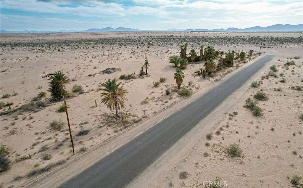 159.09 Acres of Land for Sale in Blythe, California