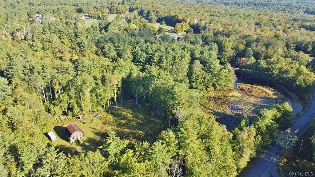 19.4 Acres of Recreational Land with Home for Sale in Greenfield Park, New York