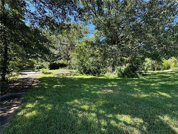 1.054 Acres of Residential Land for Sale in Pineville, Louisiana