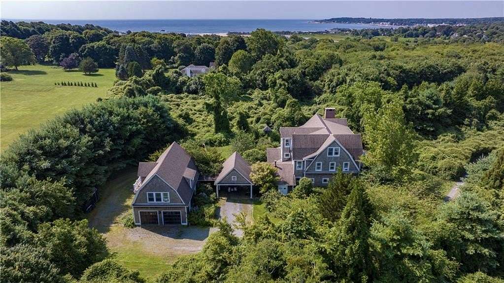 2.84 Acres of Residential Land with Home for Sale in Narragansett Town, Rhode Island