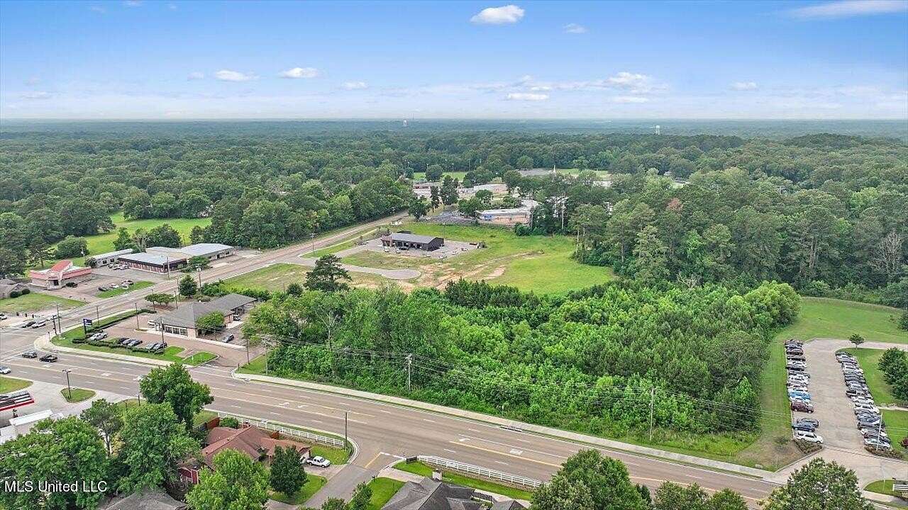 1.02 Acres of Commercial Land for Sale in Clinton, Mississippi