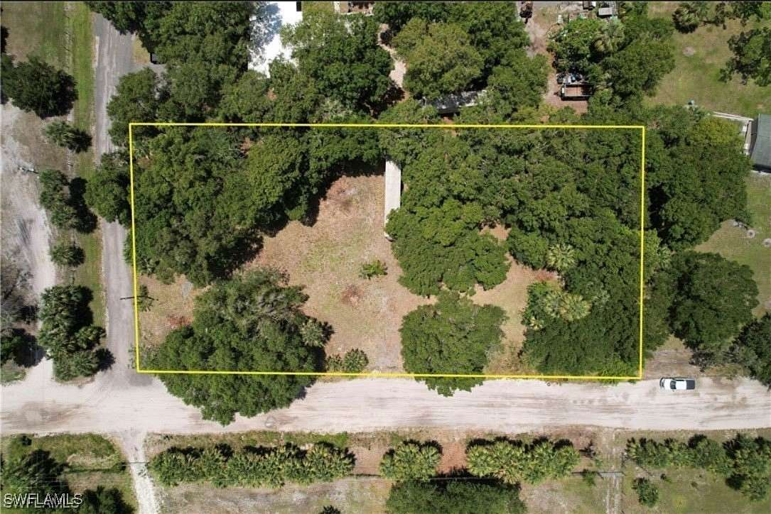 1.25 Acres of Residential Land for Sale in Immokalee, Florida