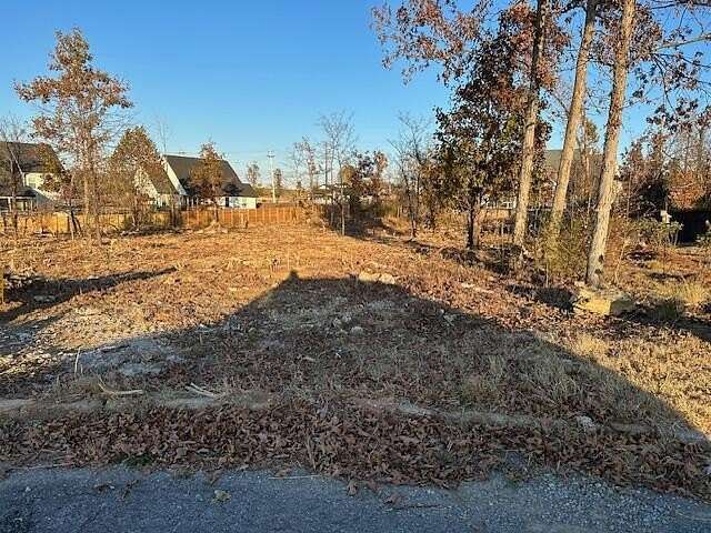 0.73 Acres of Residential Land for Sale in Chattanooga, Tennessee