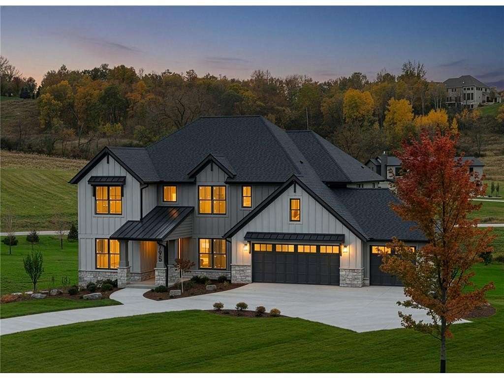 2 Acres of Residential Land with Home for Sale in Rochester Township, Minnesota