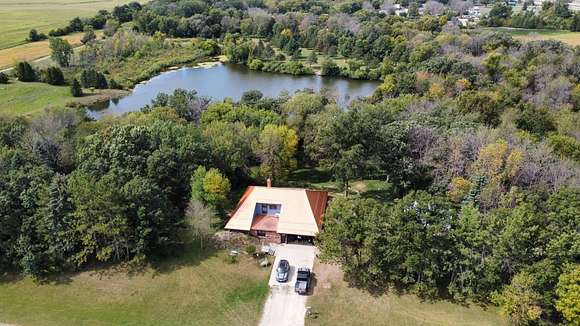 10 Acres of Residential Land with Home for Sale in Austin, Minnesota