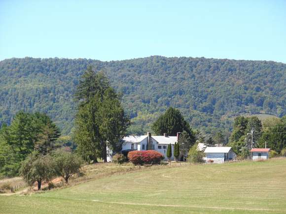 8 Acres of Residential Land with Home for Sale in Marlinton, West Virginia